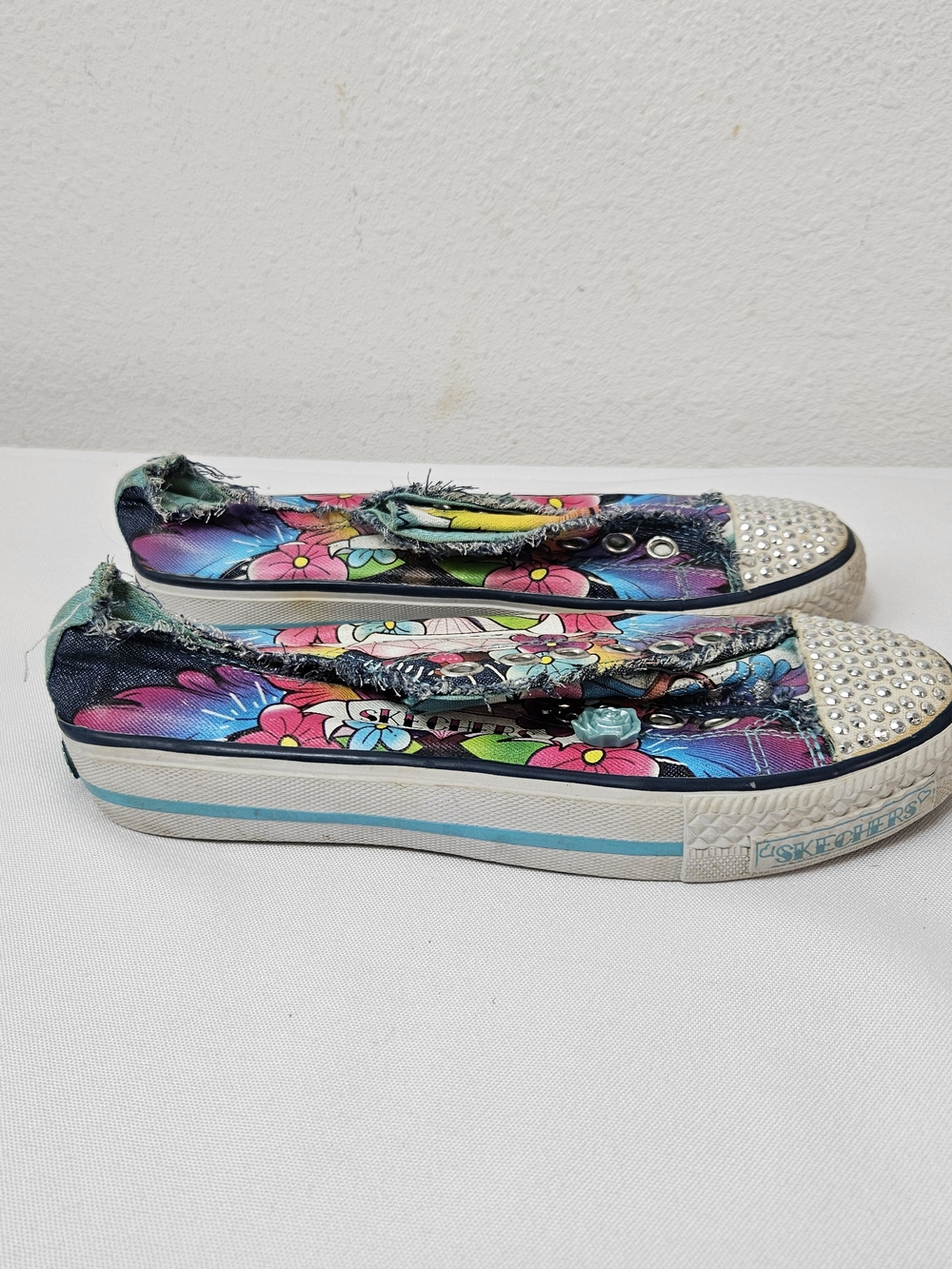 Skechers Floral Rhinestone Slip-On Sneakers - Multicolor Size 4